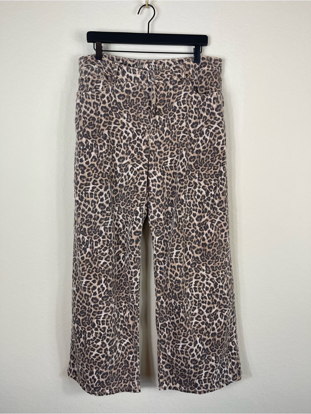 American Eagle Low Rise Baggy Wide Leg Jeans Leopard Size 14 - Picture 4 of 9